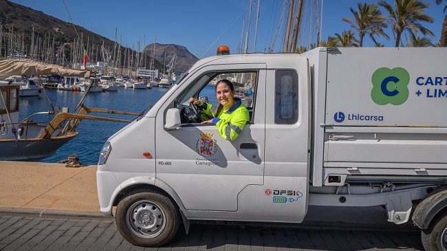 Margarita Soto, conductora de camiones de recogida y operaria de limpieza Margarita Soto, conductora de camiones de recogida y operaria de limpieza