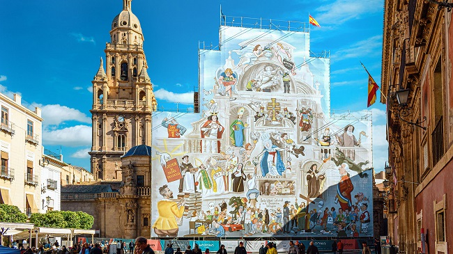 Lona de 1.000 m2 con motivo de la restauración de la fachada de la Catedral de Murcia Lona de 1.000 m2 con motivo de la restauración de la fachada de la Catedral de Murcia