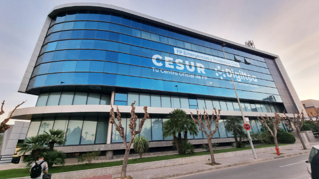 Edificio del nuevo centro de FP en la calle Juan Carlos I de Murcia