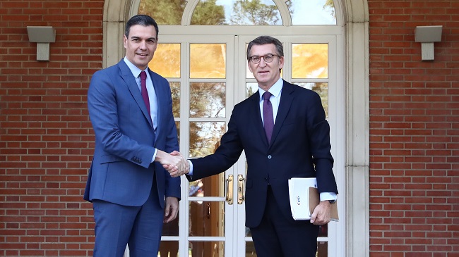S&aacute;nchez y N&uacute;&ntilde;ez Feij&oacute;o, en una imagen de archivo durante un encuentro en La Moncloa