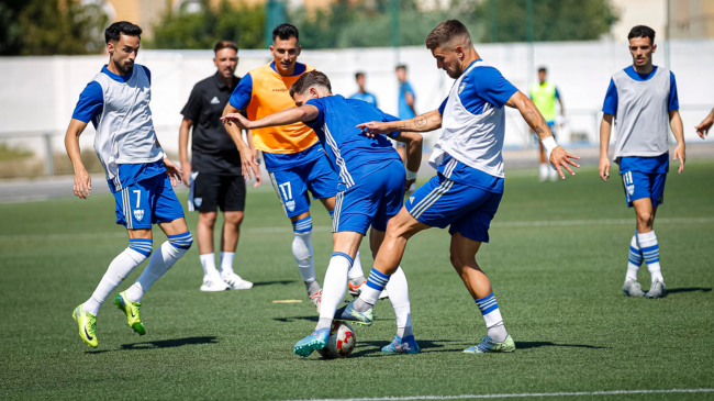 La Unión entrenando antes de enfrentarse al Águilas La Unión entrenando antes de enfrentarse al Águilas