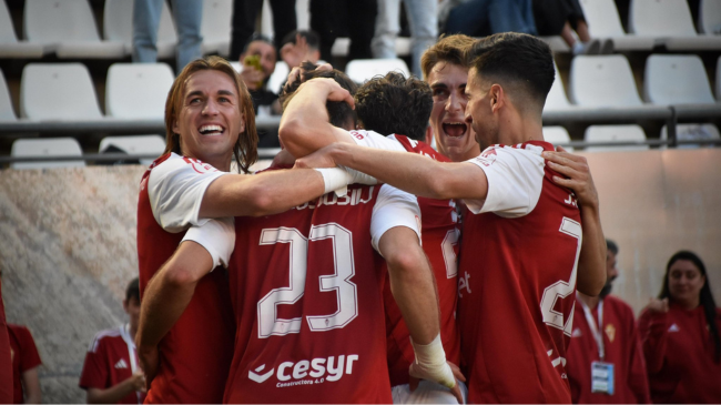 Real Murcia gana al Villarreal B Real Murcia gana al Villarreal B