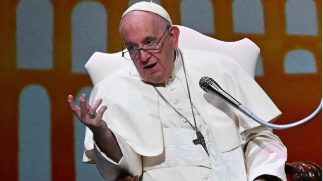El Papa hablando sobre economía en Asís (AFP). El Papa hablando sobre economía en Asís (AFP).