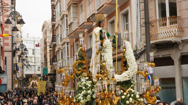 Vía Crucis Cristo de la Misericordia. Vía Crucis Cristo de la Misericordia.