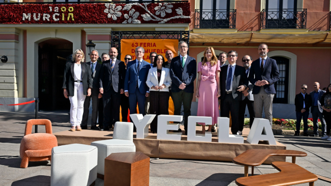Murcia acoge la presentaci&oacute;n de la LXIII edici&oacute;n de la Feria del Mueble de Yecla.