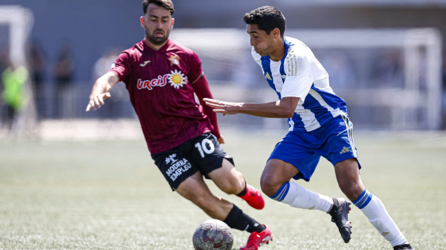 La Unión Atlético cae ante el Águilas FC con gol de Chris Martínez de penalti (La Unión Atlético). La Unión Atlético cae ante el Águilas FC con gol de Chris Martínez de penalti (La Unión Atlético).