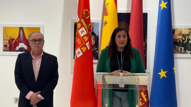 La concejala de Talento Joven y Espacios Públicos, Sofía López-Briones, en una rueda de prensa - AYUNTAMIENTO DE MURCIA La concejala de Talento Joven y Espacios Públicos, Sofía López-Briones, en una rueda de prensa - AYUNTAMIENTO DE MURCIA