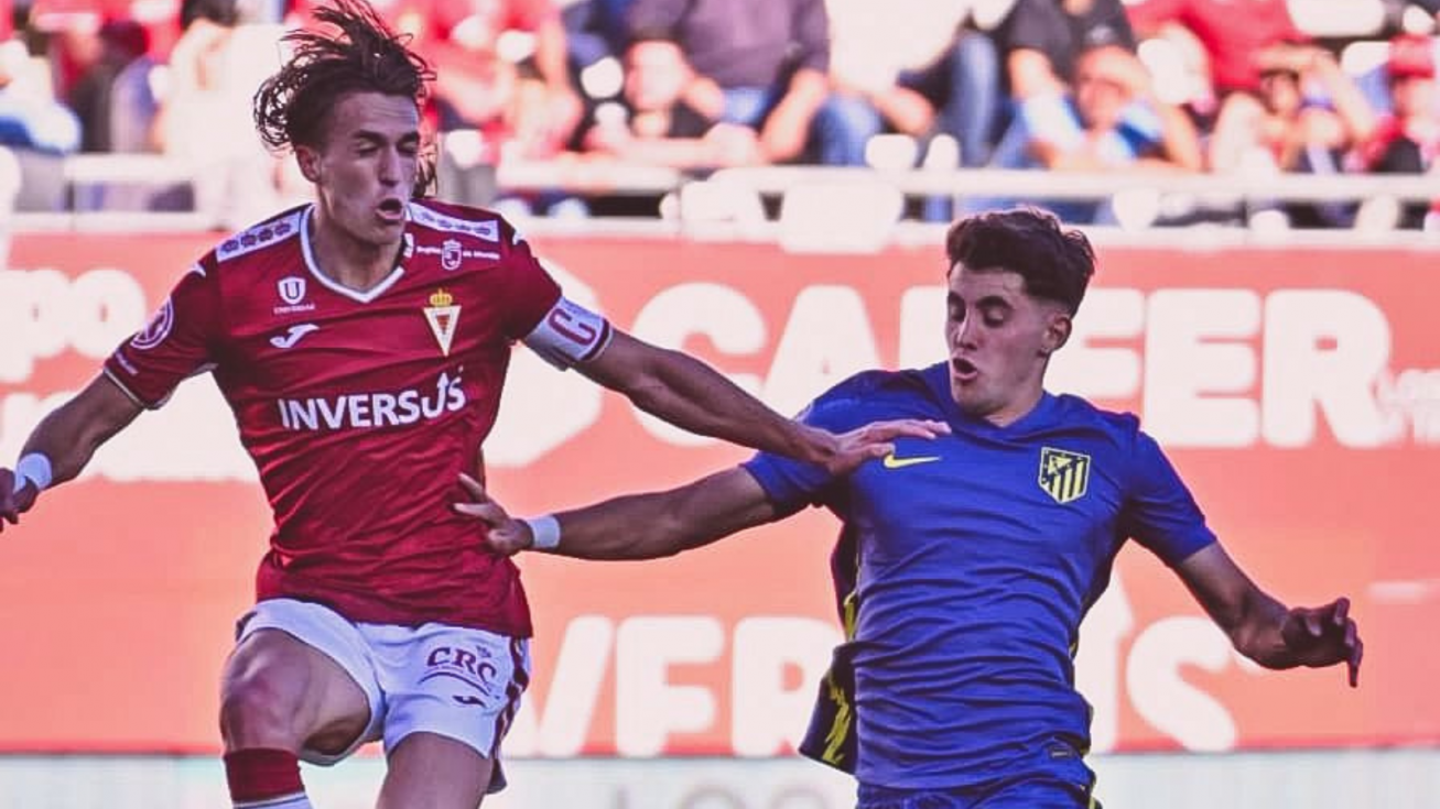 Pedro Benito durante un lance del encuentro ante el Atl&eacute;tico Madrile&ntilde;o.
