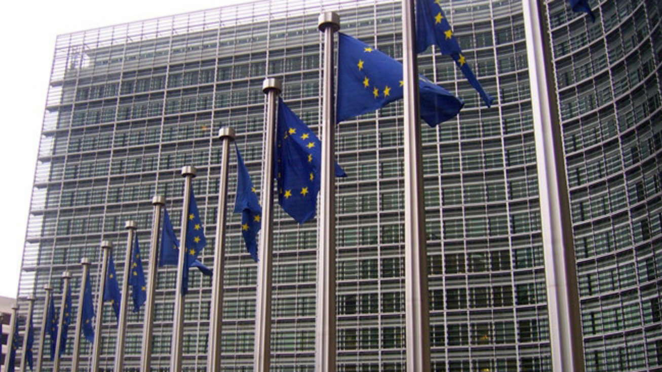 Bruselas plantea un día de teletrabajo obligatorio para paliar la crisis energética