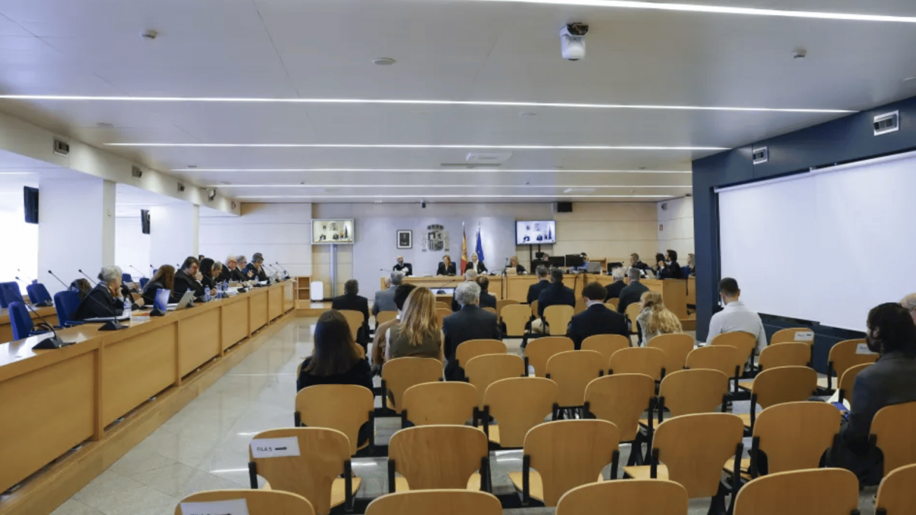 Imagen de la sala de la Audiencia Nacional donde se celebra el juicio por el caso Kitchen. EFE/ Javier Lizon //POOL