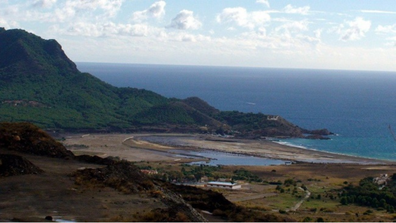 Bah&iacute;a de Portm&aacute;n (La Uni&oacute;n).
