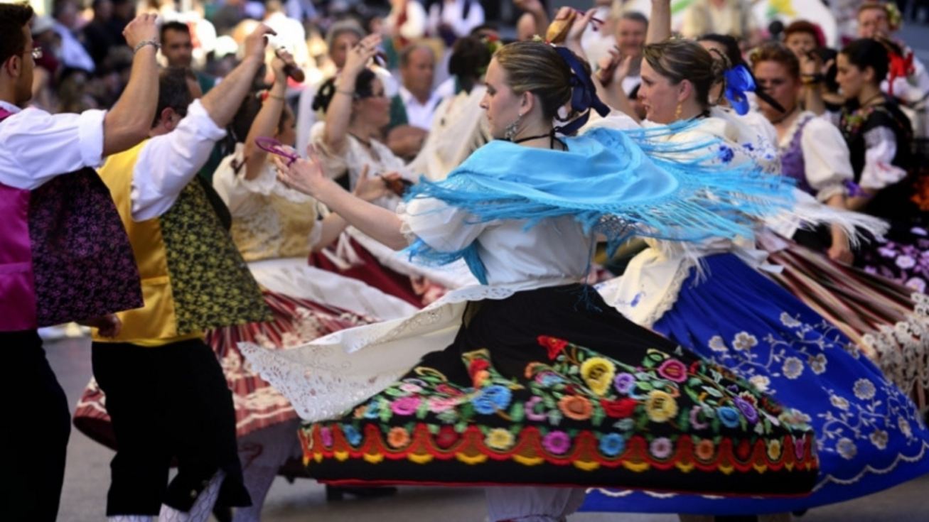 Momento del desfile del Bando de la Huerta.