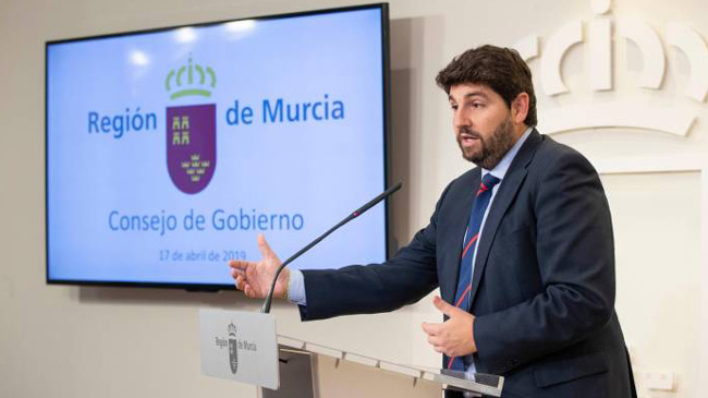 Fernando L&oacute;pez Miras, presidente de la Comunidad Aut&oacute;noma