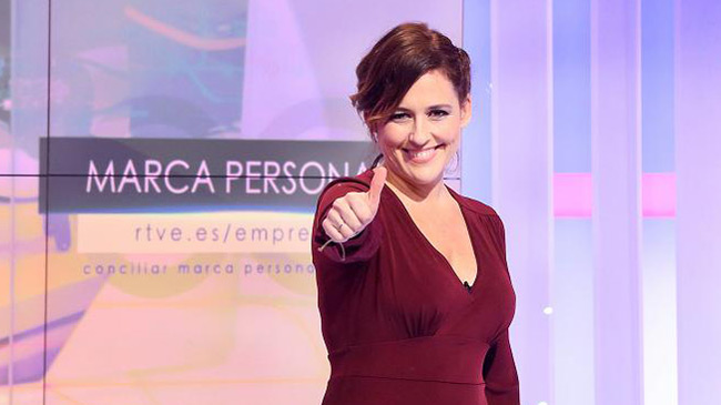 Ami Bond&iacute;a