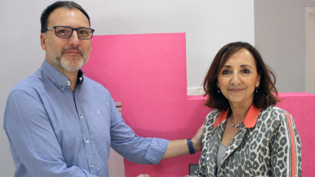 Alberto Gómez, de CIM, junto a M&ordf;Josefa Fernandez del Palacio, gerente de la FUVEUM