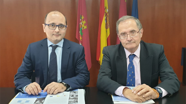 Joaqu&iacute;n G&oacute;mez, director del Info, y &Aacute;ngel Mart&iacute;nez-Conde, director del Ceeic