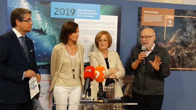 Momento de la inauguraci&oacute;n de la exposici&oacute;n en el Museo de la Ciencia de Murcia