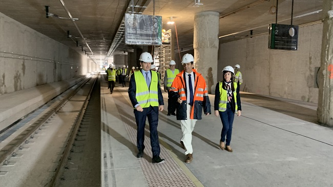D&iacute;ez de Revenga, Marina Munuera y Juan Pablo Villanueva, durante la visita a las obras del soterramiento de las v&iacute;as a su paso por la ciudad de Murcia