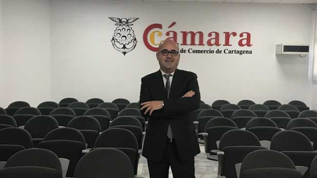 Miguel Mart&iacute;nez Bernal