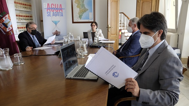 Un momento de la reuni&oacute;n de la MCT
