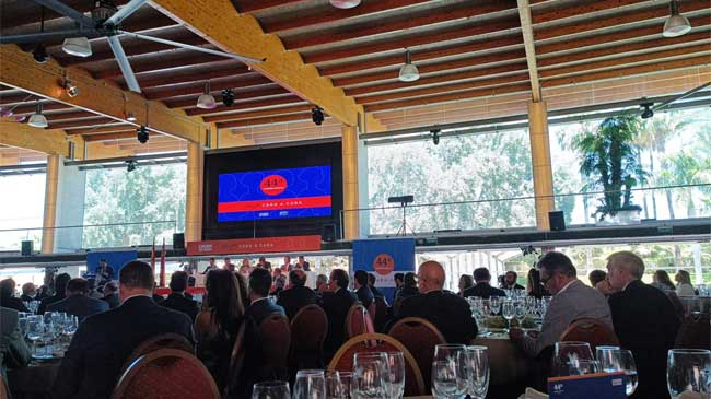 Momento de la asamblea general de Croem