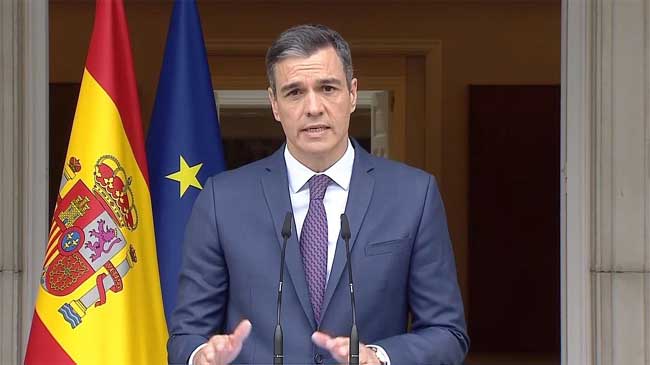 Pedro S&aacute;nchez, hoy, en las puertas de La Moncloa