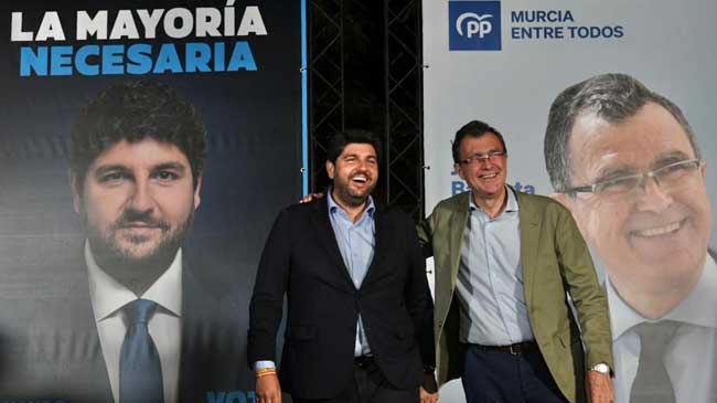L&oacute;pez Miras con el candidato a la alcald&iacute;a de Murcia, Jos&eacute; Ballesta