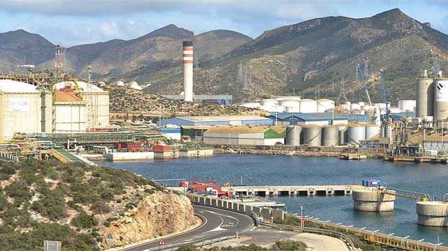 Valle de Escombreras, uno de los principales polos energ&eacute;ticos de Espa&ntilde;a
