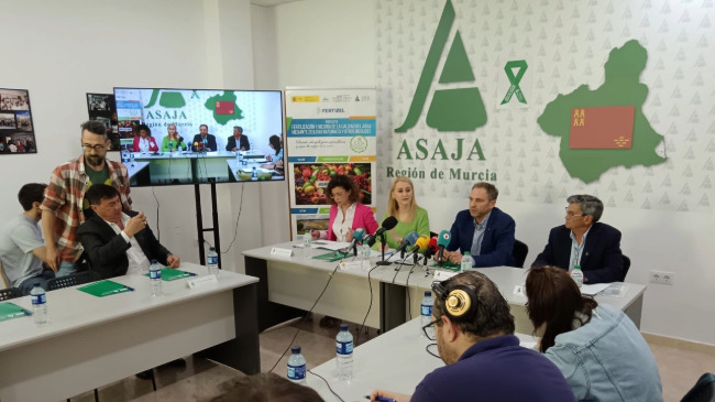 Presentación del proyecto FERTIZEL en la sede de Asaja Murcia Presentación del proyecto FERTIZEL en la sede de Asaja Murcia