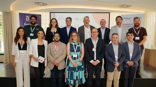 L&iacute;deres empresariales y expertos del sector durante la jornada "Horizonte IA"