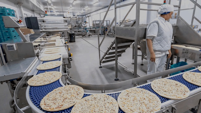 Producci&oacute;n de pizzas en las instalaciones de La Ni&ntilde;a del Sur