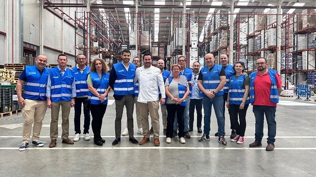 Miembros de Hostelor durante la visita a las instalaciones de Zambú Miembros de Hostelor durante la visita a las instalaciones de Zambú
