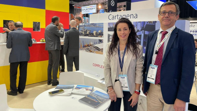 Hortensia S&aacute;nchez, jefa de Divisi&oacute;n de Desarrollo de Negocio de la Autoridad Portuaria, en la Feria BreakBulk Europa