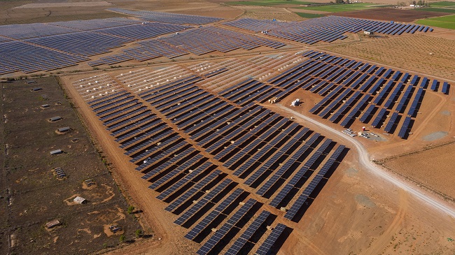 Planta fotovoltaica de OHLA en Hueneja (Granada)