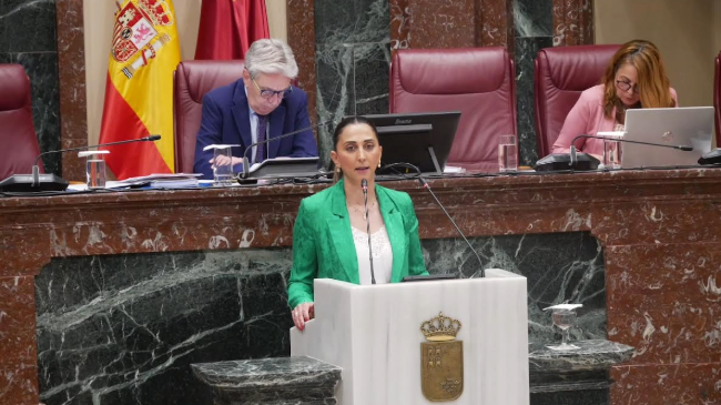 La consejera de Agricultura, Sara Rubiera, durante su intervenci&oacute;n en la Asamblea Regional.