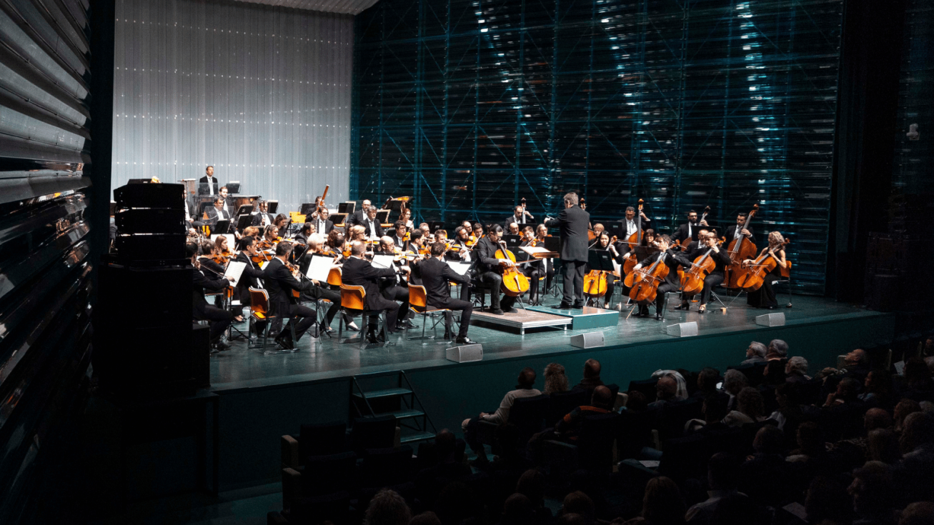 La Orquesta Sinf&oacute;nica de la Regi&oacute;n de Murcia, durante el Concierto II del Ciclo Sinf&oacute;nico - El Batel