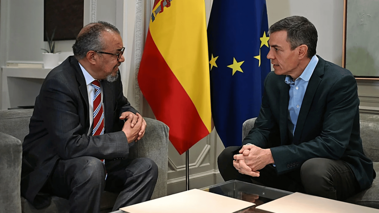 Tedros Adhanom, director general de la OMS, con Pedro S&aacute;nchez - Moncloa