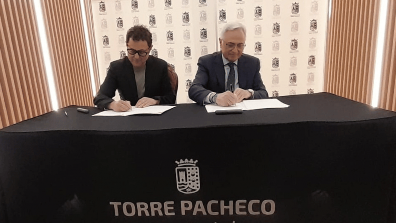 Firma de la adhesi&oacute;n del Ayuntamiento de Torre Pacheco a Regi&oacute;n de Murcia Film Commission - CARM