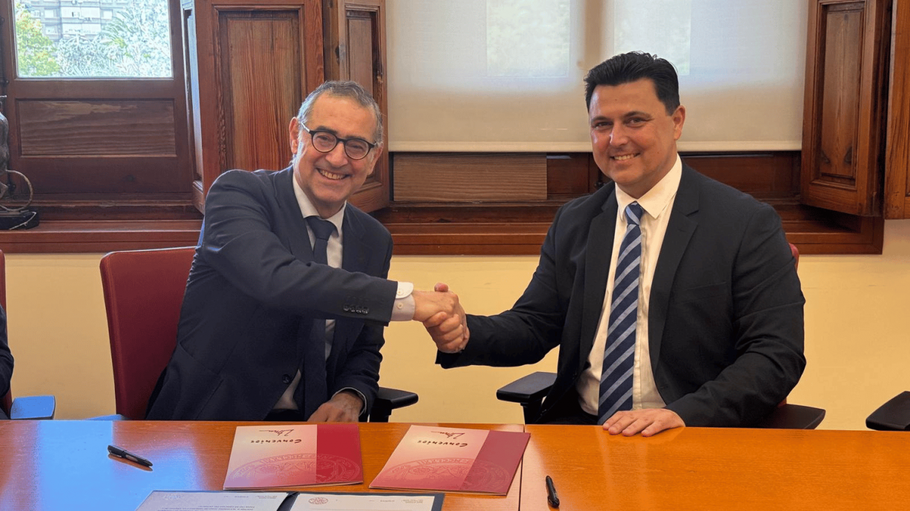 El rector de la Universidad de Murcia, Jos&eacute; Luj&aacute;n y el alcalde de San Javier, Jos&eacute; Miguel Luengo