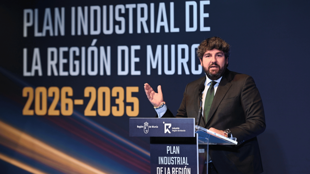 El jefe del Ejecutivo autonómico, Fernando López Miras, ha presidido el acto de puesta en marcha del Plan Industrial de la Región de Murcia El jefe del Ejecutivo autonómico, Fernando López Miras, ha presidido el acto de puesta en marcha del Plan Industrial de la Región de Murcia