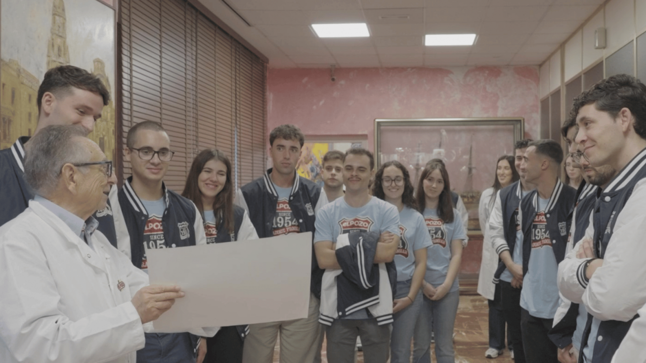 Participantes de ‘Graduate Program’ en una de las sesiones de la iniciativa con el presidente, Tomás Fuertes Participantes de ‘Graduate Program’ en una de las sesiones de la iniciativa con el presidente, Tomás Fuertes
