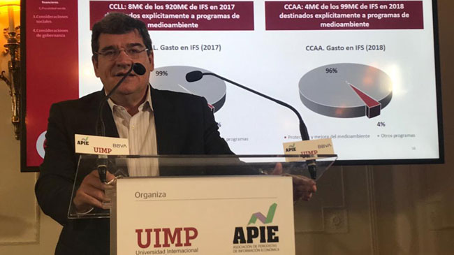 Jos&eacute; Luis Escriv&aacute; es el presidente de la AIRef
