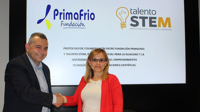 Juan Conesa, de Primafr&iacute;o, y Helena Flores, presidenta de Talento STEM