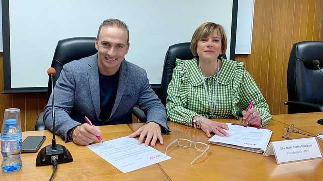 Antonio Betancor y Nuria Castillo