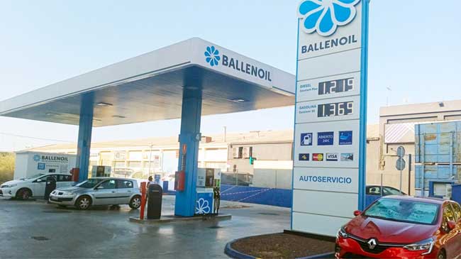 Modelo de gasolinera Ballenoil Modelo de gasolinera Ballenoil