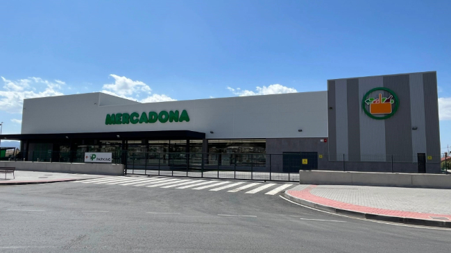 Establecimiento Mercadona en la Avenida de las Fuerzas Armadas de Lorca