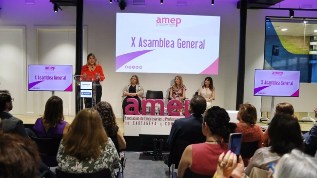 La alcaldesa de Cartagena, Noelia Arroyo, en la X Asamblea General Ordinaria de la Asociaci&oacute;n de Mujeres Empresarias, Profesionales, Directivas y Emprendedoras de Cartagena y Comarca (AMEP).