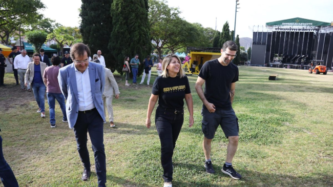 Visita al recinto del Rock Imperium en la Cuesta del Batel. Visita al recinto del Rock Imperium en la Cuesta del Batel.