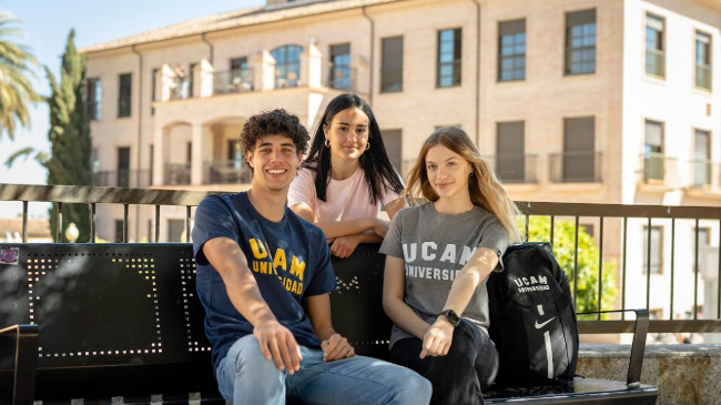 Alumnos de la Universidad Cat&oacute;lica de Murcia.