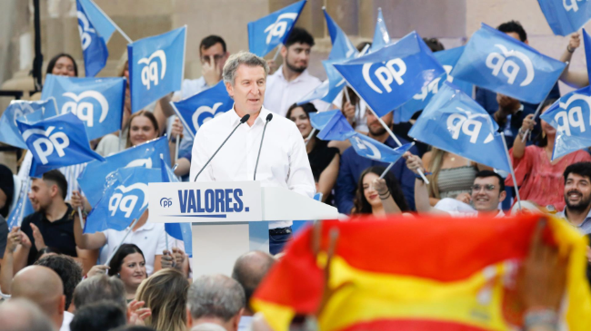 Feij&oacute;o durante un acto con afiliados en Murcia (Edu Botella).